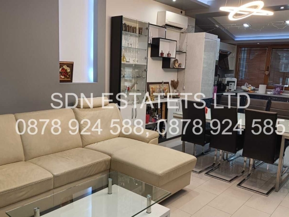 Етаж от къща в Казанлък - 90 кв.м за 2778 €/кв.м - Снимка #1