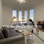 Дава се под наем Тристаен апартамент в Бургас, Зорница - 160 кв.м за 1326 € - Снимка #1