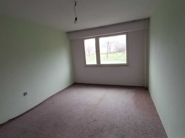 Двустаен апартамент в Разград, Бели Лом - 59 кв.м за 519 €/кв.м - Снимка #1