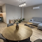 Дава се под наем Двустаен апартамент в Бургас, Славейков - 56 кв.м за 498.27 € - Снимка #1