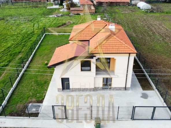 Къща в с. Манолско Конаре, Област Пловдив - 142 кв.м за 611 €/кв.м - Снимка #1