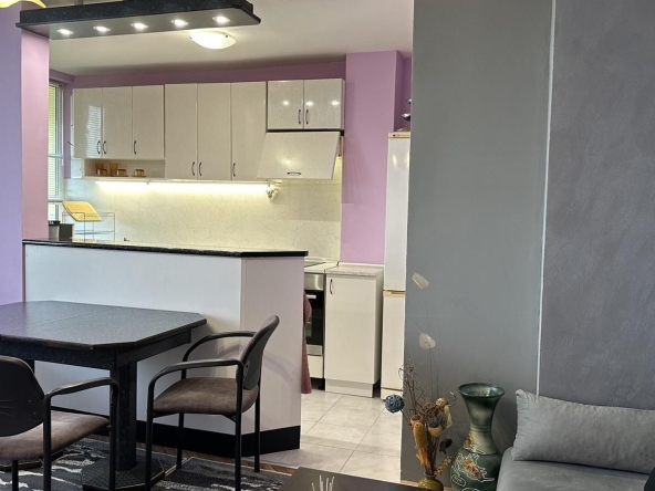 Дава се под наем Двустаен апартамент в Варна, Чайка - 60 кв.м за 598.23 € - Снимка #1