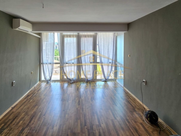 Двустаен апартамент в Варна, Гръцка махала - 60 кв.м за 1522 €/кв.м - Снимка #1