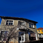 Къща в с. Дамяново, Област Габрово - 217 кв.м за 66 €/кв.м - Снимка #1