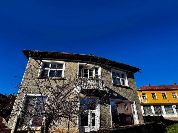 Къща в с. Дамяново, Област Габрово - 217 кв.м за 66 €/кв.м - Снимка #1