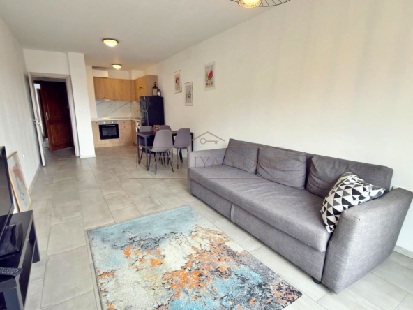 Дава се под наем Двустаен апартамент в Бургас, Сарафово - 70 кв.м за 418.71 € - Снимка #1