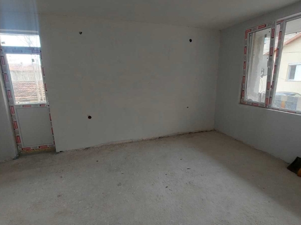 Многостаен апартамент в Хасково, Училищни - 15 кв.м за 4080 €/кв.м - Снимка #1