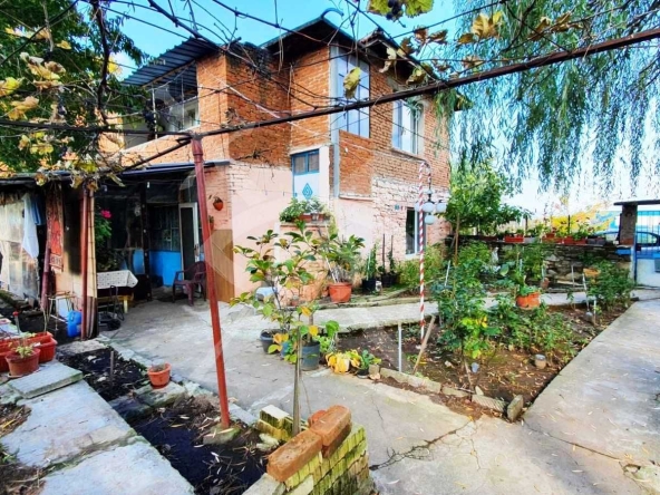 Къща в с. Грозден, Област Бургас - 115 кв.м за 435 €/кв.м - Снимка #1