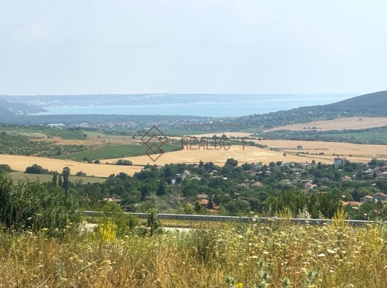 Парцел в с. Осеново, Област Варна - 1375 кв.м за 21 €/кв.м - Снимка #1