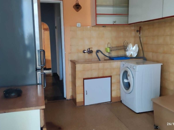 Четиристаен апартамент в Добрич, Център - 100 кв.м за 842 €/кв.м - Снимка #1