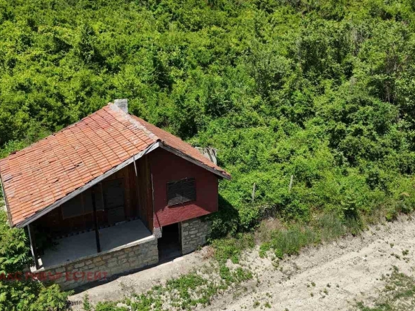 Къща в Бяла - 32 кв.м за 175 €/кв.м - Снимка #1