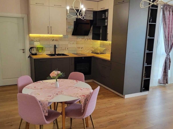 Дава се под наем Двустаен апартамент в София, Симеоново - 62 кв.м за 518.67 € - Снимка #1