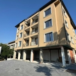 Двустаен апартамент в Карлово - 75 кв.м за 665 €/кв.м - Снимка #1