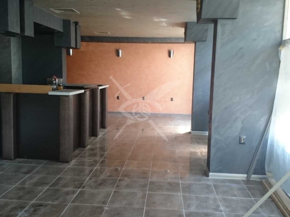 Офис в Бургас, Славейков - 122 кв.м за 1558 €/кв.м - Снимка #1