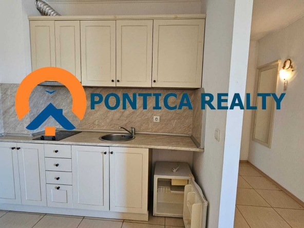 Двустаен апартамент в к.к. Слънчев бряг - 77 кв.м за 570 €/кв.м - Снимка #1