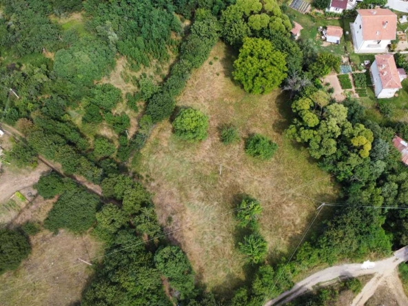 Парцел в Перник, Изток - 1515 кв.м за 9 €/кв.м - Снимка #1