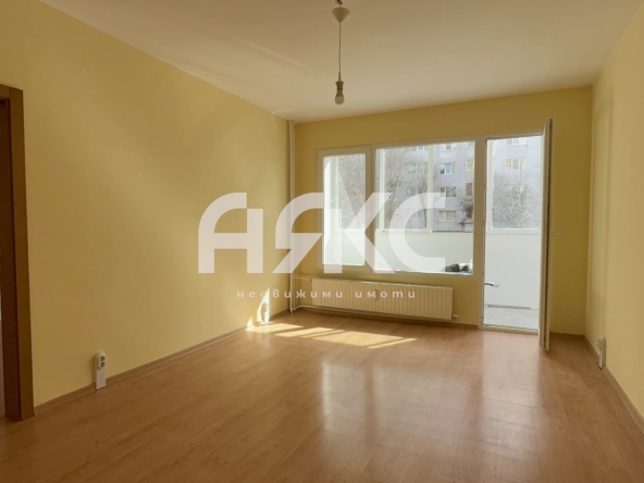 Тристаен апартамент в София, Дружба 2 - 86 кв.м за 1346 €/кв.м - Снимка #1