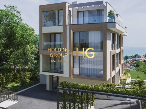 Тристаен апартамент в Варна, Бриз - 102 кв.м за 1713 €/кв.м - Снимка #1