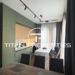 Дава се под наем Тристаен апартамент в Бургас, Център - 112 кв.м за 1047.03 € - Снимка #1