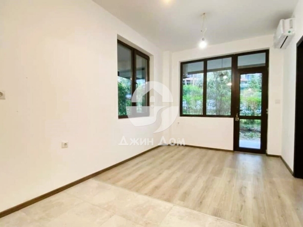 Двустаен апартамент в Приморско - 60 кв.м за 1155 €/кв.м - Снимка #1