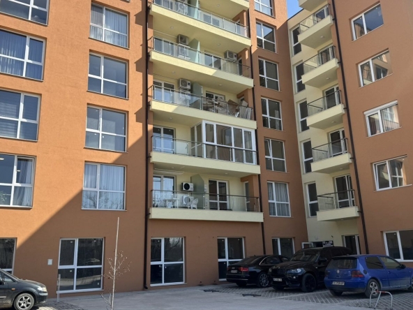 Дава се под наем Офис в Варна, Бизнес парк Варна - 110 кв.м за 1296.42 € - Снимка #1