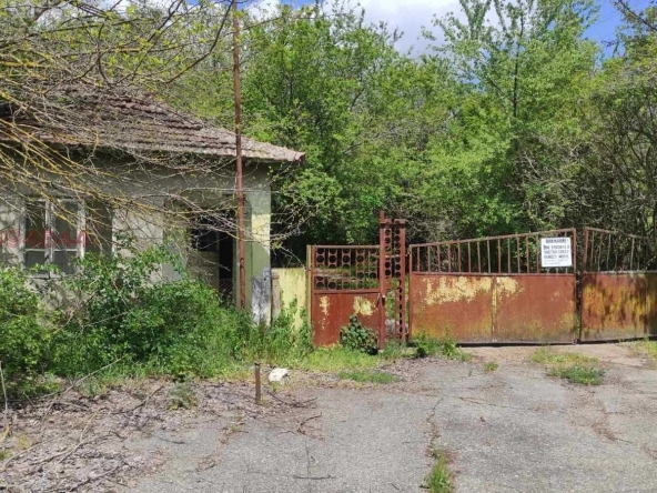 Парцел в с. Ломница, Област Добрич - 7080 кв.м за 2 €/кв.м - Снимка #1