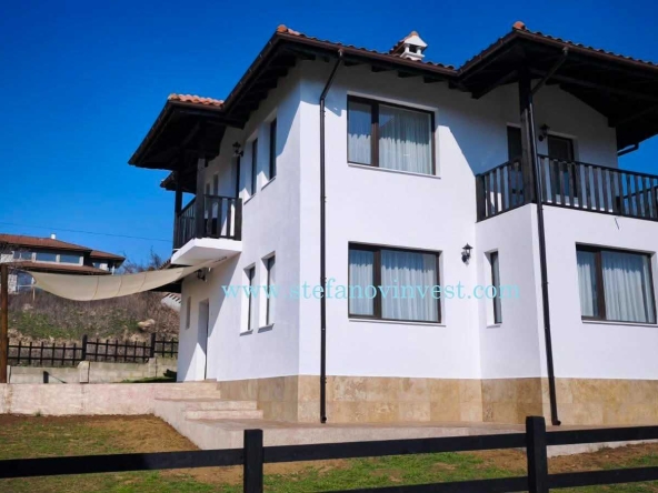 Къща в с. Църква, Област Добрич - 122 кв.м за 610 €/кв.м - Снимка #1