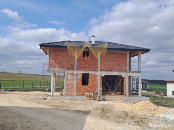 Къща в с. Кичево, Област Варна - 148 кв.м за 896 €/кв.м - Снимка #1