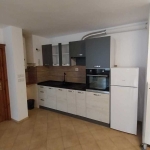 Дава се под наем Двустаен апартамент в София, Център - 70 кв.м за 600 € - Снимка #1