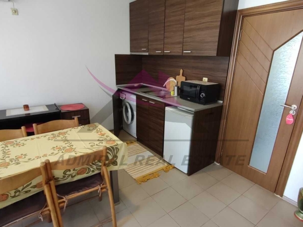 Дава се под наем Двустаен апартамент в Варна, Център - 62 кв.м за 398.82 € - Снимка #1