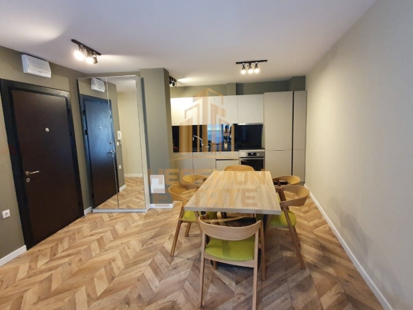 Тристаен апартамент в Варна, Операта - 92 кв.м за 2190 €/кв.м - Снимка #1