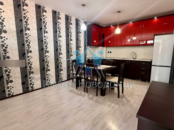 Тристаен апартамент в Шумен, Пазара - 86 кв.м за 1080 €/кв.м - Снимка #1