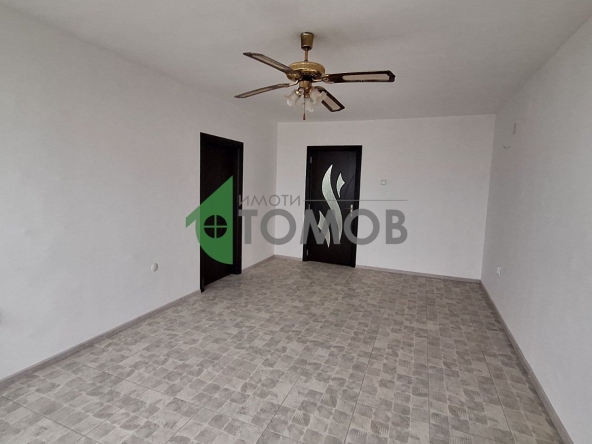 Тристаен апартамент в Стара Загора, Три чучура - център - 80 кв.м за 736 €/кв.м - Снимка #1