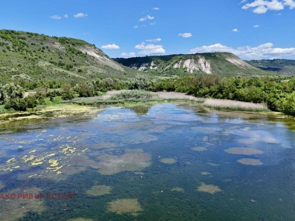 Земеделски имот в с. Костанденец, Област Разград -  кв.м за 223 €/дка - Снимка #1