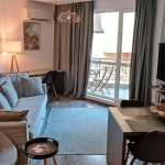 Дава се под наем Двустаен апартамент в Варна, Бриз - 101 кв.м за 797.64 € - Снимка #1