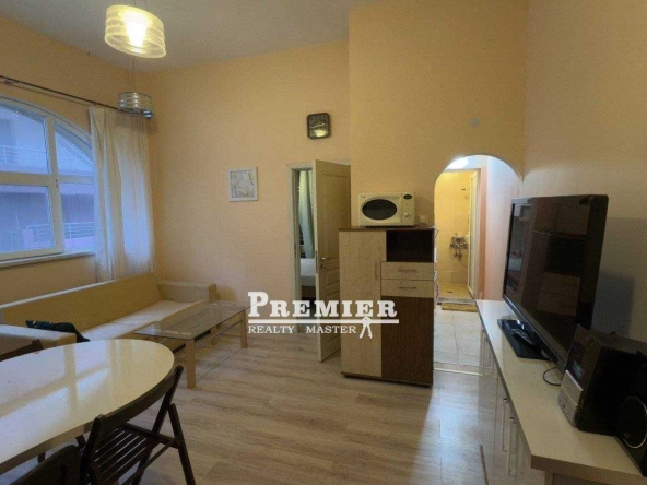 Двустаен апартамент в Бургас, Меден рудник - зона А - 55 кв.м за 853 €/кв.м - Снимка #1