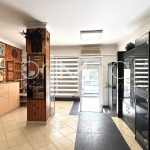 Офис в Бургас, Център - 111 кв.м за 731 €/кв.м - Снимка #1