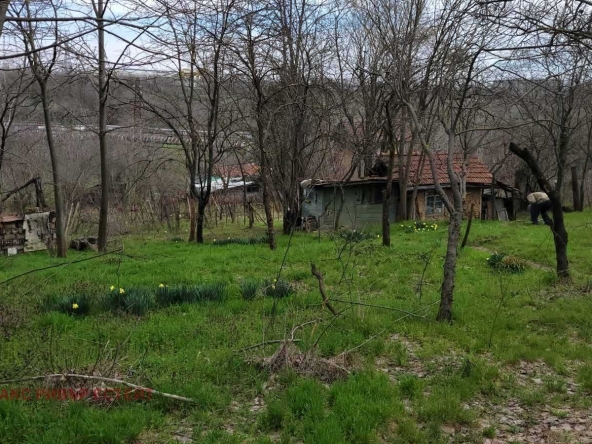 Парцел в Русе, Промишлена зона - Изток - 980 кв.м за 8 €/кв.м - Снимка #1