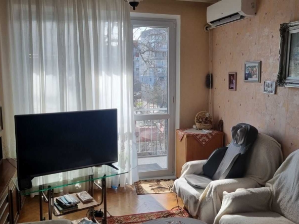 Тристаен апартамент в Силистра, Център - 67 кв.м за 510 €/кв.м - Снимка #1