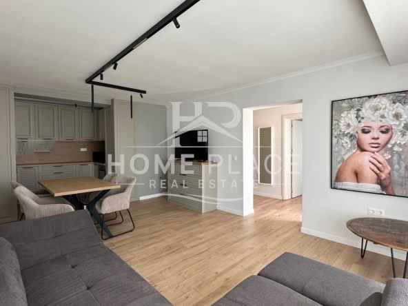 Дава се под наем Тристаен апартамент в Варна, м-т Траката - 100 кв.м за 797.64 € - Снимка #1