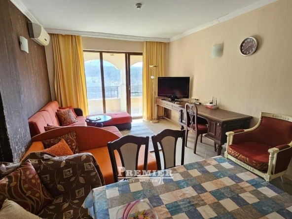Двустаен апартамент в Царево - 73 кв.м за 573 €/кв.м - Снимка #1