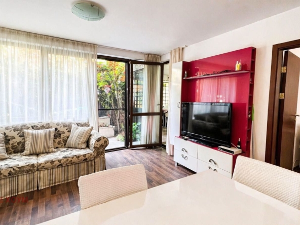 Двустаен апартамент в к.к. Св.Св. Константин и Елена - 80 кв.м за 988 €/кв.м - Снимка #1