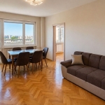 Дава се под наем Тристаен апартамент в София, Толстой - 90 кв.м за 796.62 € - Снимка #1