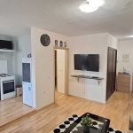 Дава се под наем Тристаен апартамент в София, Зона Б-19 - 85 кв.м за 847.62 € - Снимка #1