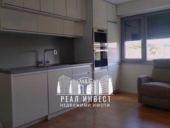 Двустаен апартамент в Димитровград - 67 кв.м за 1043 €/кв.м - Снимка #1