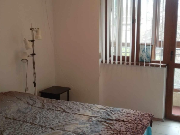 Дава се под наем Двустаен апартамент в Варна, Център - 63 кв.м за 400 € - Снимка #1