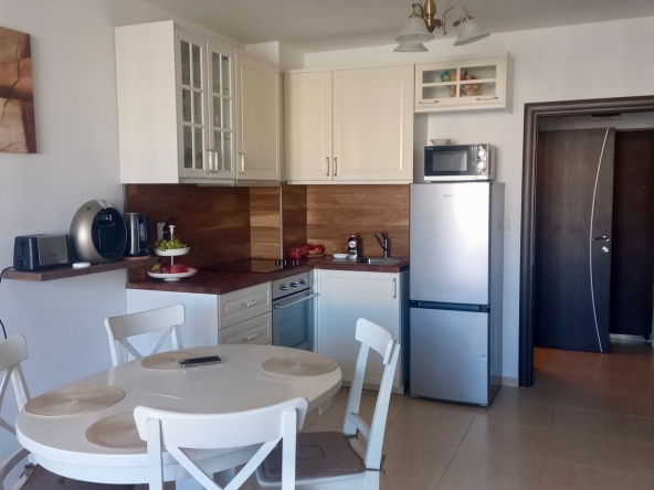 Двустаен апартамент в Поморие - 72 кв.м за 1320 €/кв.м - Снимка #1