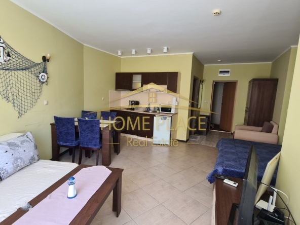 Дава се под наем Едностаен апартамент в к.к. Златни пясъци - 50 кв.м за 255 € - Снимка #1