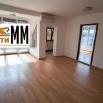 Тристаен апартамент в Пловдив, Център - 64 кв.м за 2032 €/кв.м - Снимка #1