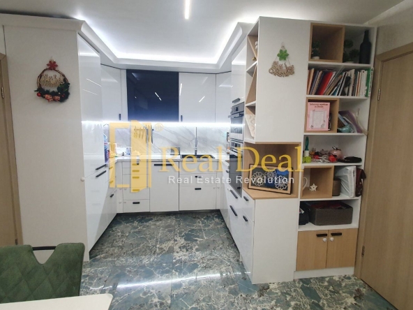 Тристаен апартамент в София, Драгалевци - 83 кв.м за 2850 €/кв.м - Снимка #1